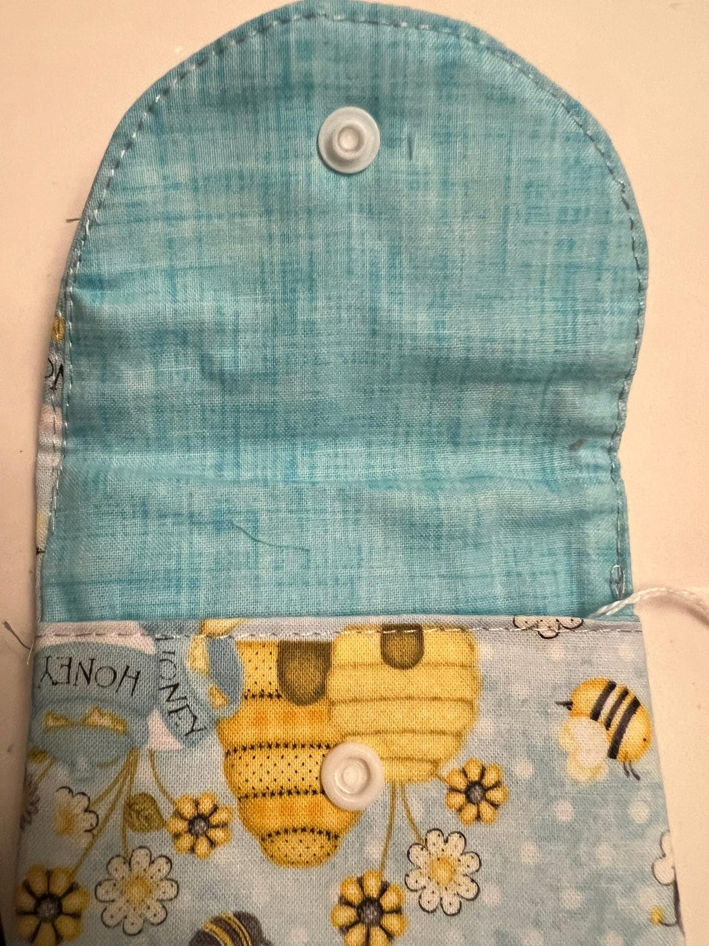 Bee Eyeglass Case ā 4x8.5ā Snap Pouch | Handmade Honeybee Gift Under 15