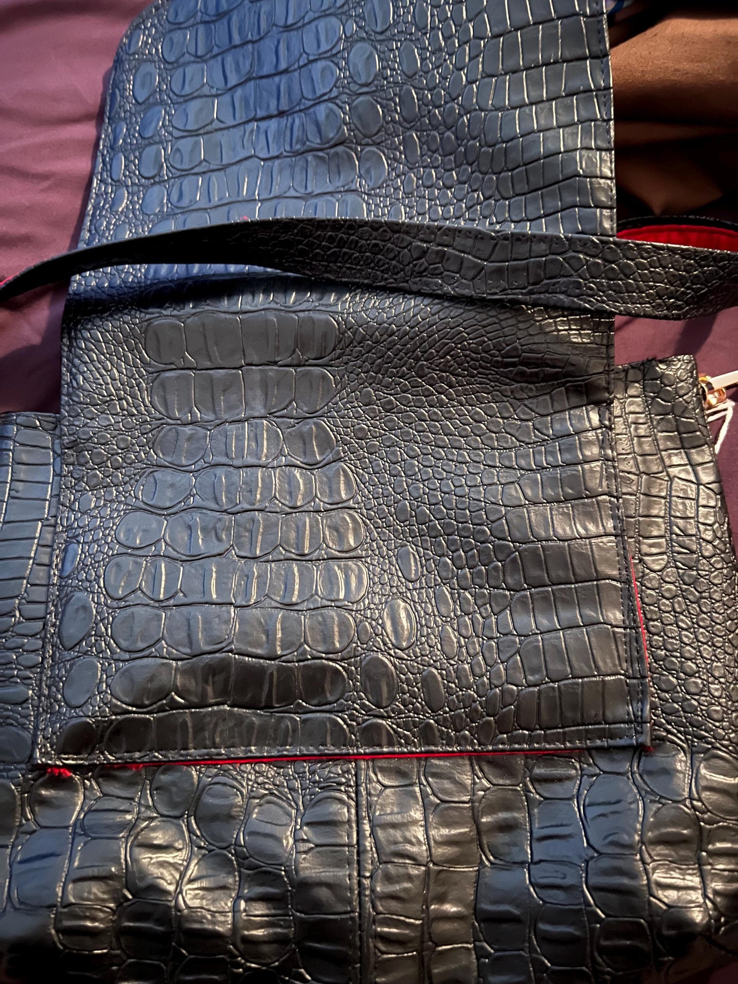 Black Croc Textured Faux Leather Crossbody Bag – Red Lining, Gold Turn Lock, 10x12" | Handmade